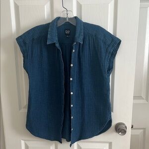 GAP Blue Casual Button Down Shirt
